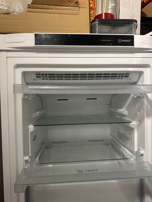 Морозильник indesit no frost