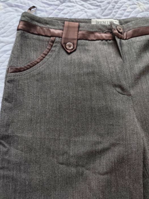 Pantaloni dama, din stofa, mărime 40