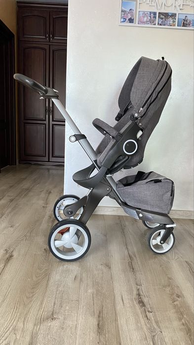 Cărucior STOKKE XPLORY – stare foarte bună – predare personală