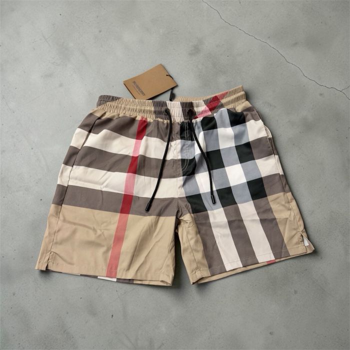 Burberry swim shorts / бански XL & L
