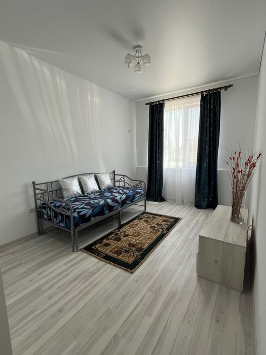 Închiriez garsonieră in Pollux Residence — fotografia 1