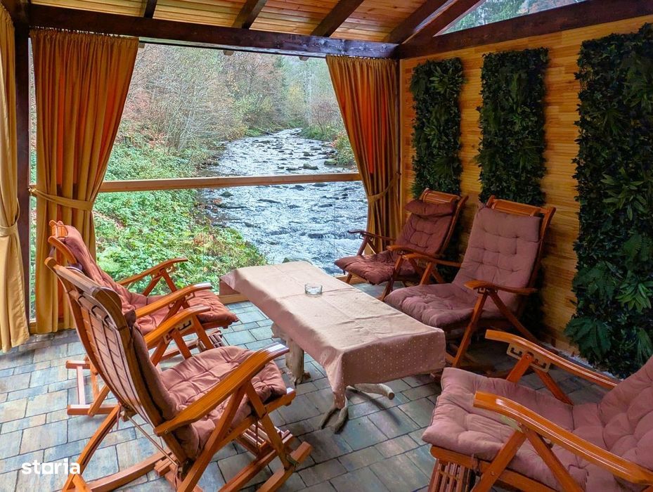 Casa de vacanta rustica, langa rau, pe Transfagarasan - Sibiu