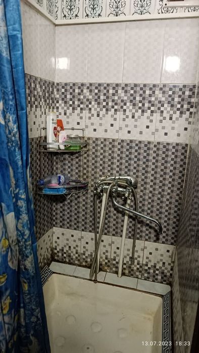 Продается 2 комнатный кв бивший обш