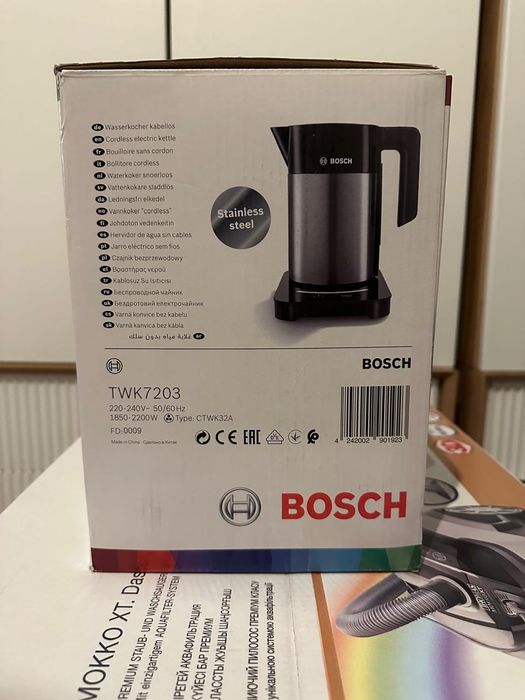 Продам абсолютно новый электрочайник BOSCH