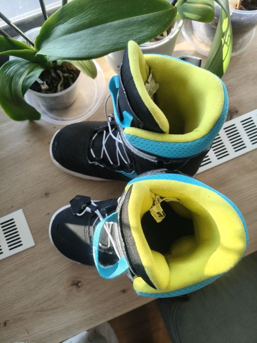 Boots Snowboard mărime 37