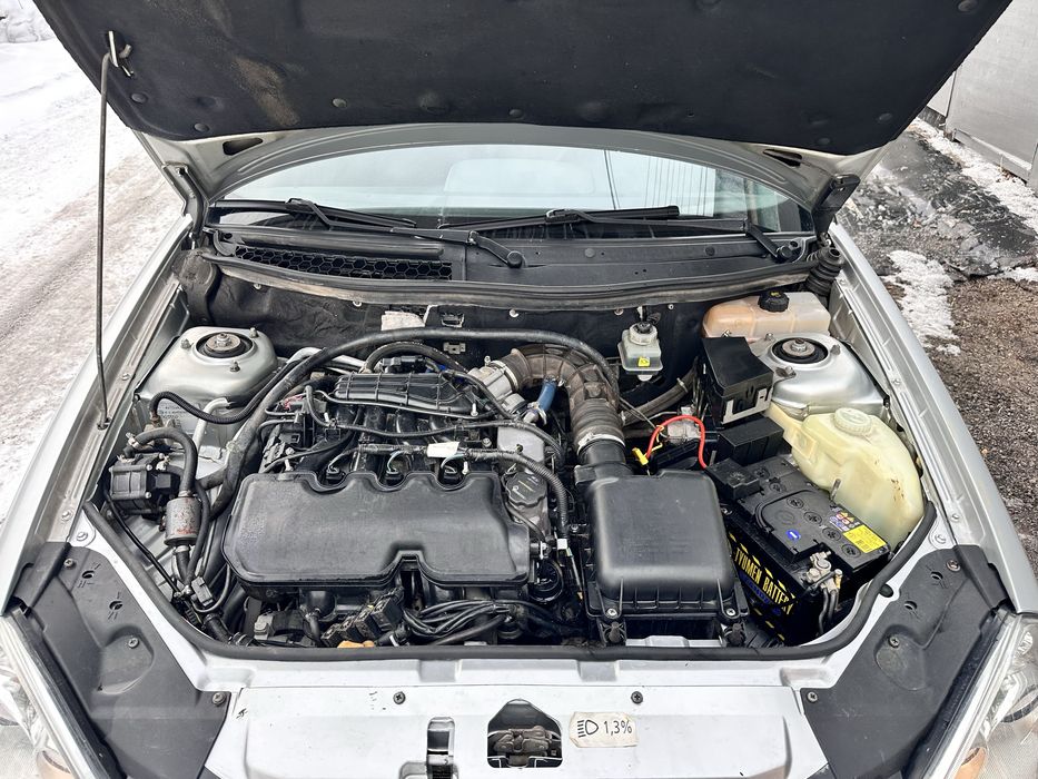 Продам Приора 2 Полу-Люкс