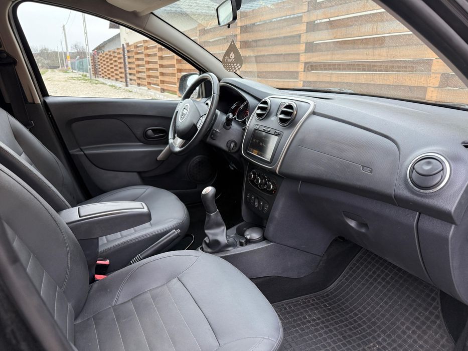 Vând Dacia Logan mcv 0.9 tce