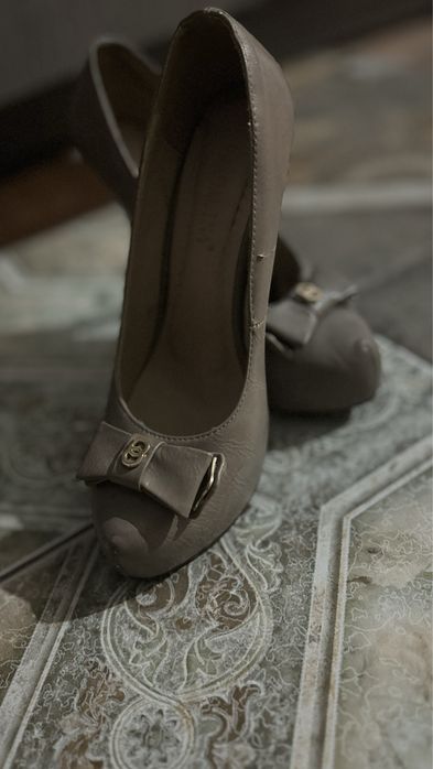 Туфли продам все по 1000