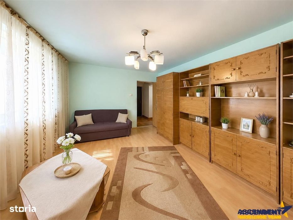 Decomandat, parter, 2 camere, Rovinari, Targu Mures