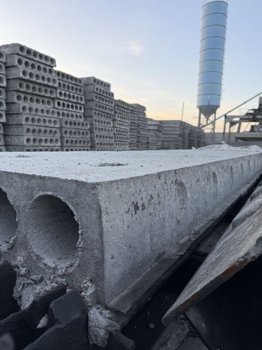 Beton plita qolibli plita