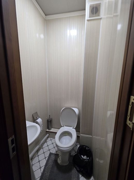 Срочно. 3 ком 70кв.м 77500$