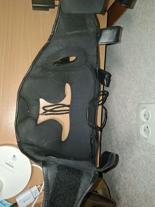 Шлем для единоборств