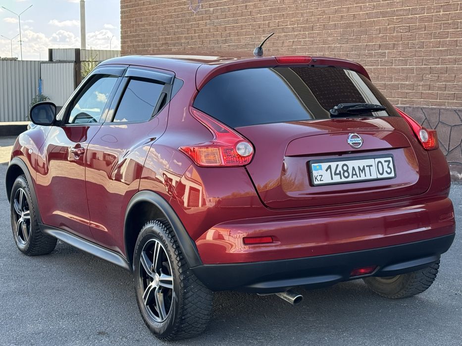 Ниссан Juke автомат 2014 год