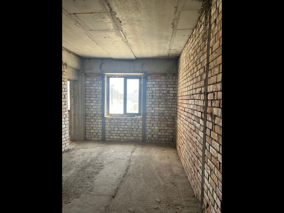 Яккасарай , Нукус авеню , 4/4/12 , 98,29 кв м , 1525 $ за кв м  .