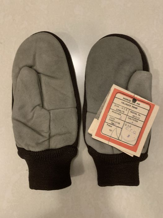 Vand manusi piele imblanite