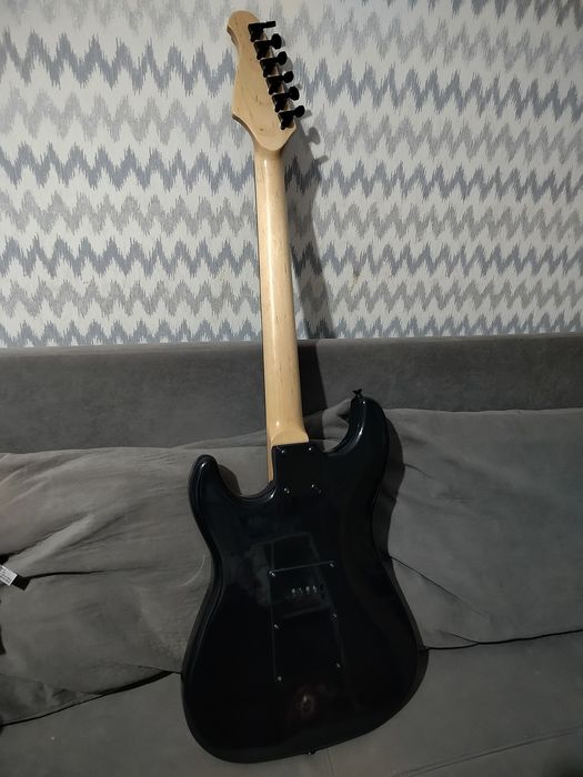 Электрогитара с модификацией