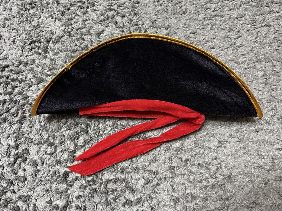 Пиратская шляпа