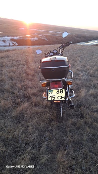 Продам мотоцикл 200 кубов