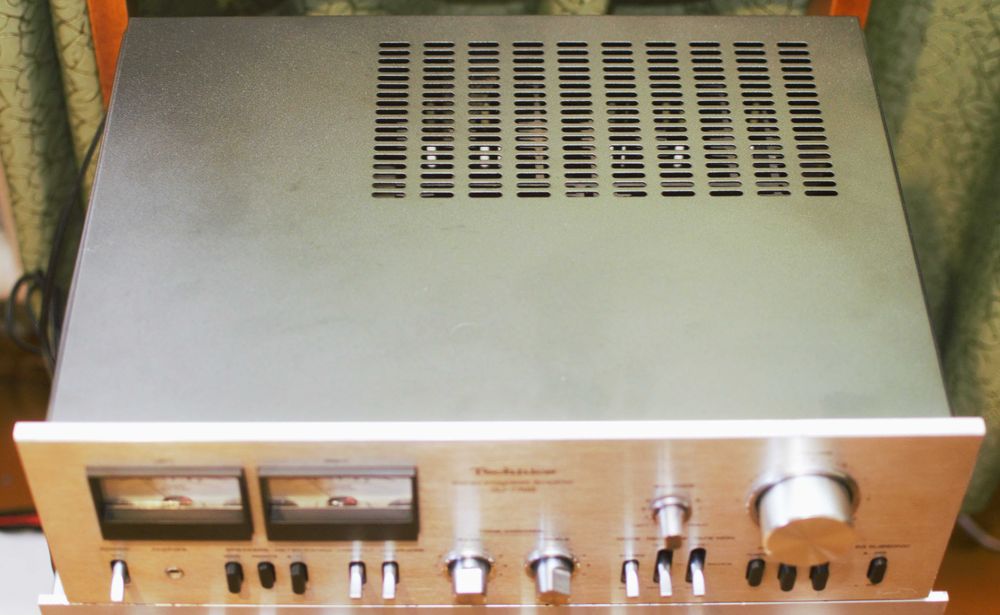Интегральный  усилитель Technics SU 7700