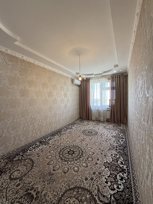 Срочно ижарага берилади обстановка Дархонда жойлашган 1 хона