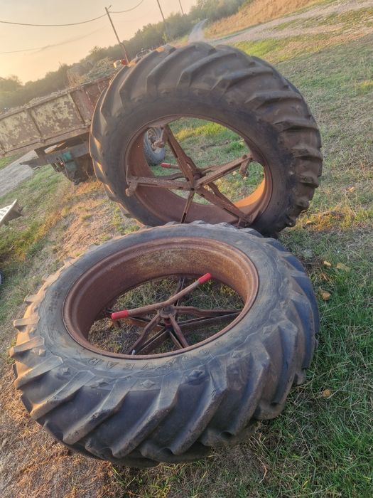 Vand sau schimb roti tractor r36