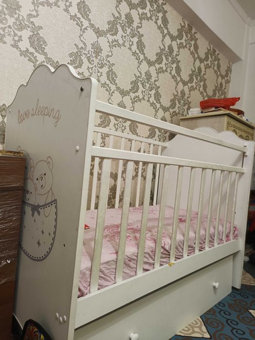 Детская кроватька