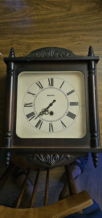 Продам часы весна