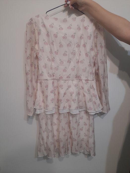 Продам костюм двойку 30 тысчи