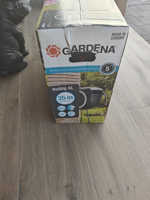 Tambur cu furtun Gardena  dispozitiv perete roll-up + furtun 35 m