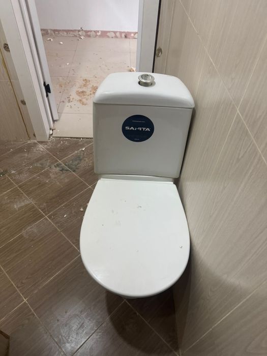 Продается унитаз б/у.