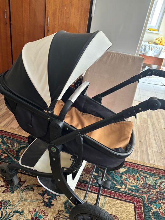 Люлка и прогулочная коляска сатылады