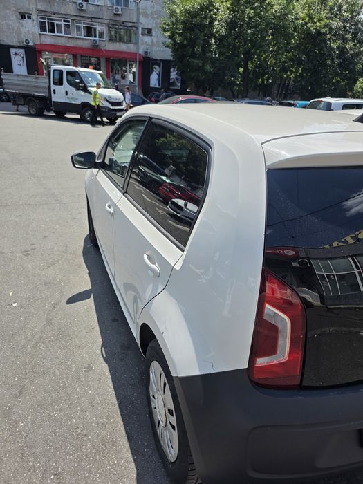VOLKSWAGEN Up 2015 — imagine 4