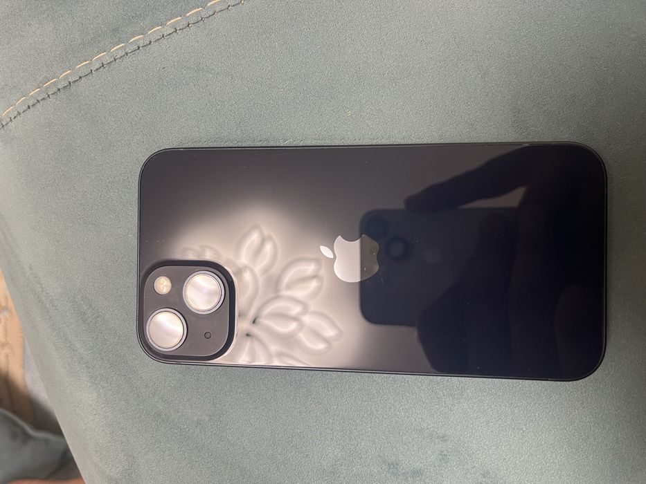 продам iphone 13 128gb