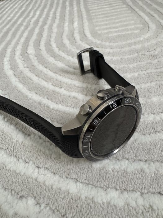 Мультиспортивные часы Garmin Marq Aviator