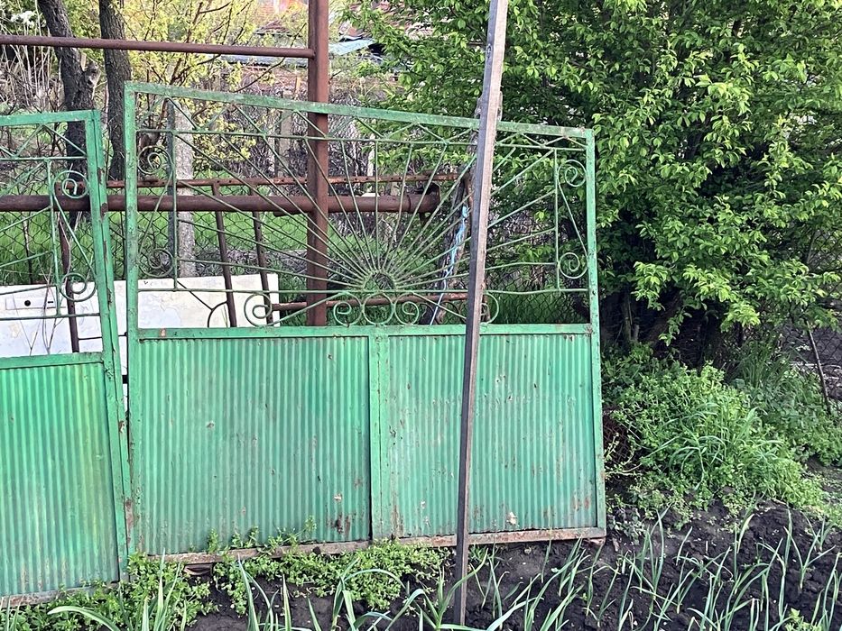 Врати за селскостопански двор!