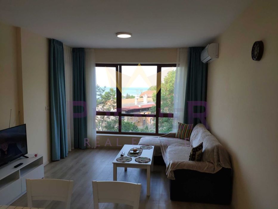 Дава се под наем Двустаен апартамент в Варна, Аспарухово - 71 кв.м за 950 € - Снимка #3