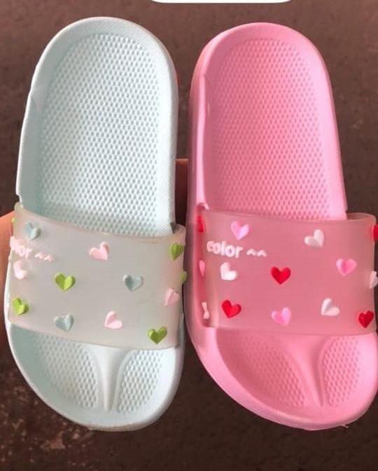 Детские сандали изи