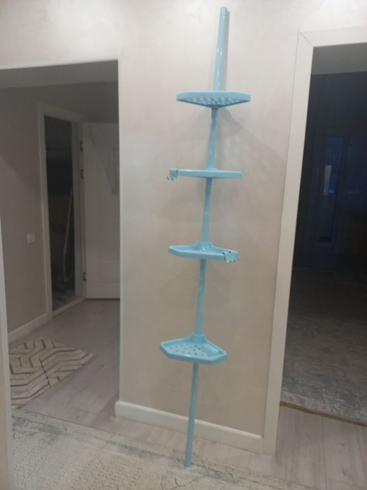 Угловая полка для ванной