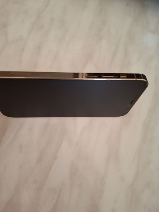 Vand iPhone 12 Pro Gold Impecabil.
