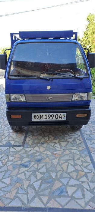 Labo sotiladi 2006 yil  Hamma dakmentlari joyida