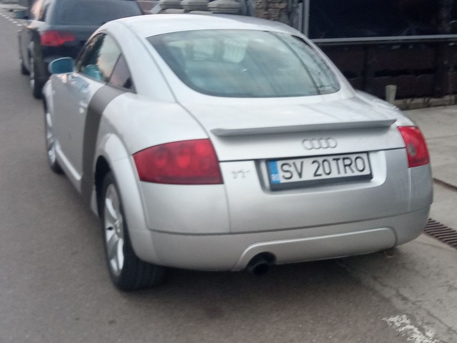 Vând Audi TT 2001