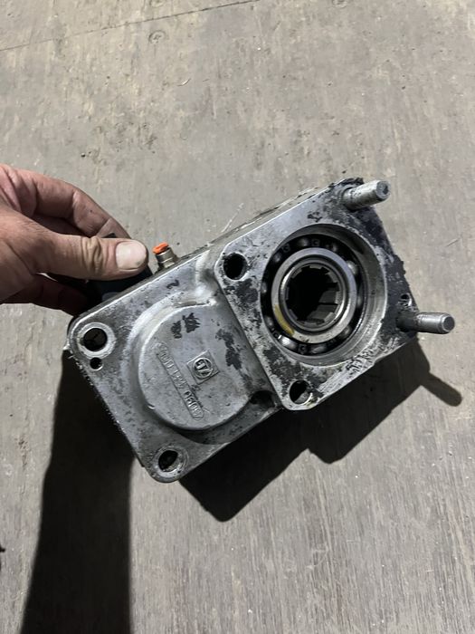 Продам коробку отбора мощности.