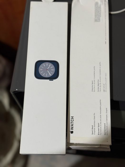 Apple Watch 8 series 45 mm