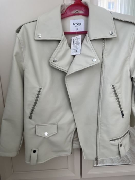 Новая кожаная куртка