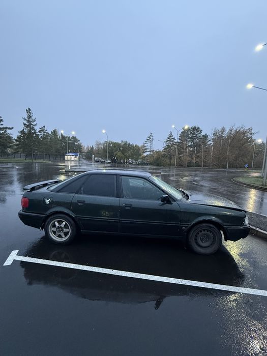 Продам Ауди 80 b4