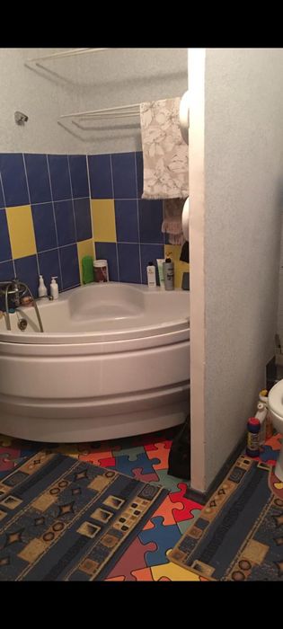 Продам Квартиру 4 комнатная