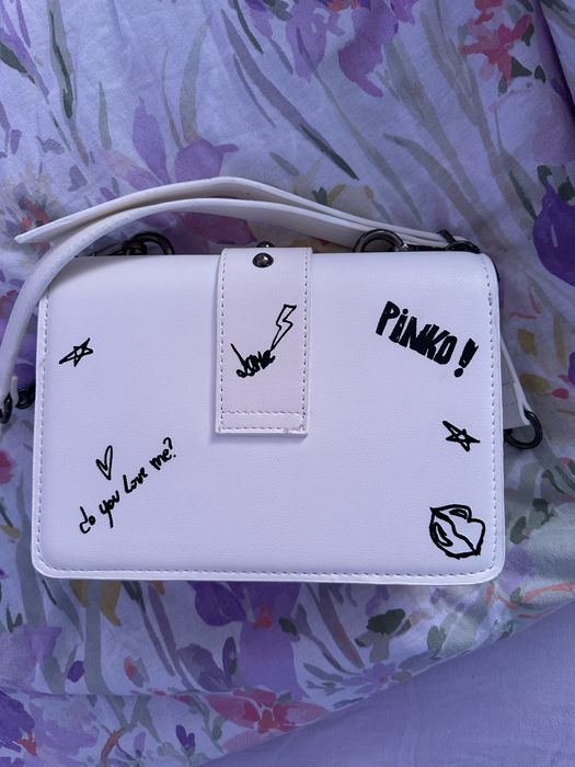 Дамска чната на pinko