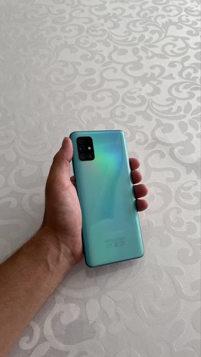Самсунг Galaxy A51