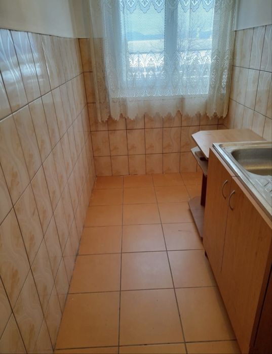 Vand apartament cu 2 camere