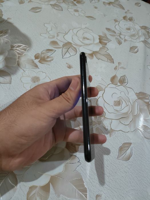 Iphone 7 128gb.